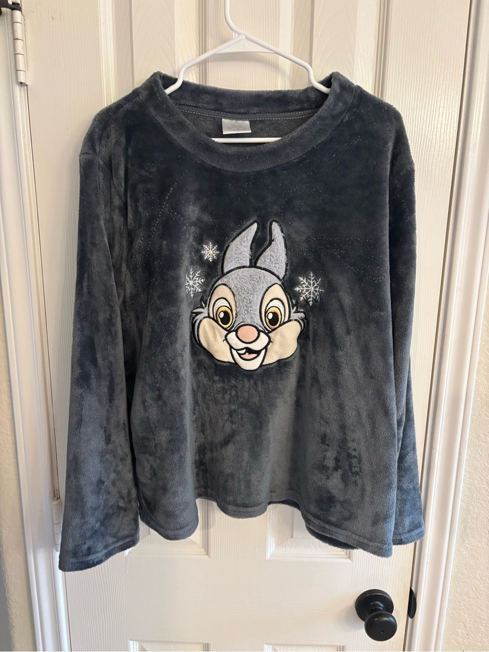 Disney 100 Thumper Women’s 2X Plush Fleece Pajama Sleep Top Gray Long Sleeve